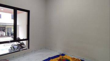 kamar tidur rumah 2 lantai bonus furniture