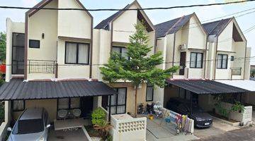 tampak depan rumah 2 lantai siap huni