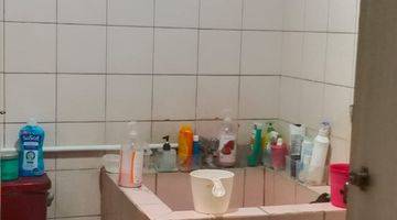 kamar mandi rumah cantik siap huni di