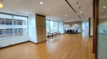 Gambar 2 Office Space Menara Sudirman Luas 218-350 Semi Furnished Lokasi Premium