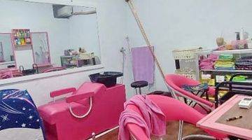 Gambar 4 Ruko 2 Lantai Furnished Alat Alat Salon Taman Warnasari