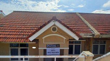 Gambar 1 Hunian Bagus Semi Furnished Palm Hills Jalan Flamboyan