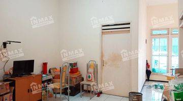 Gambar 2 Rumah dengan harga terjangkau di lingkungan execlusive  dekat merr dekat superindo Surabaya Timur