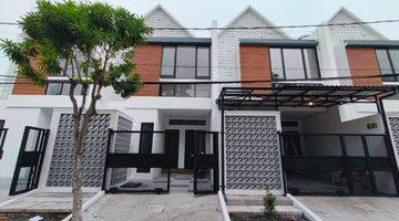 Gambar 1 Dijual Rumah Baru Scandinavian Gading Pantai Dekat Unair, Its, Pakuwon City , Galaxy Mall Surabaya Timur .