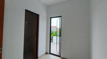 Gambar 5 Dijual Rumah Baru Scandinavian Gading Pantai Dekat Unair, Its, Pakuwon City , Galaxy Mall Surabaya Timur .