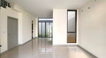 Gambar 1 Rumah 2lt Luas 6x14 84m 2KT Cluster Sentarum Asya Jgc Jakarta Garden City