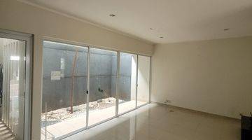 Gambar 3 Rumah Cantik di Sektor 9 Bintaro Jaya 3,3 M 13200 Oc