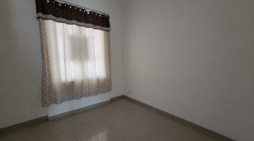 Gambar 3 Jual Cepat !! Rumah 2 Lantai 8x20 Di Suvarna Sutera