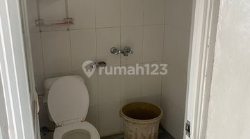 kamar mandi rumah cluster mewah di perumahan