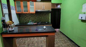 dapur rumah cantik 2 lantai 2