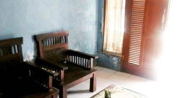 ruang tamu rumah murah siap huni di