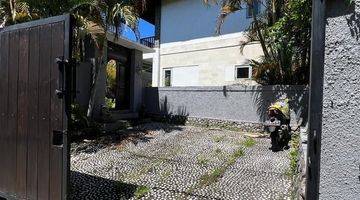 Gambar 1 Sewa Jangka Panjang Atau Dijual Luxury Villa Fully Furnished 