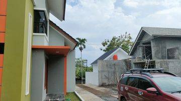 Gambar 3 Rumah Scandinavian Lantai Dua di Jln Palagan Km 14 Barat Uii Jakal