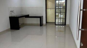 Gambar 1 Disewakan Unfurnished Rumah Greenlake City East Asia 4x12