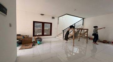 Gambar 2 Brand New 3 Bedroom House In Central Renon