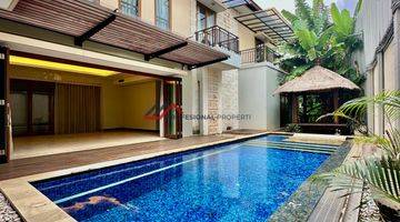 Gambar 1 DUA UNIT COMPOUND KEMANG TROPICAL MODERN GAYA BALI DALAM TOWNHOUSE JAKARTA SELATAN