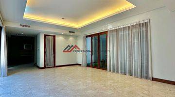 Gambar 3 DUA UNIT COMPOUND KEMANG TROPICAL MODERN GAYA BALI DALAM TOWNHOUSE JAKARTA SELATAN