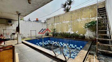 Gambar 1 Townhouse Di Jatipadang Minimalis 3 Lantai Jakarta Selatan