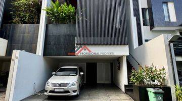 Gambar 1 Rumah Di Cilandak Minimalis Dalam Townhouse Jakarta Selatan