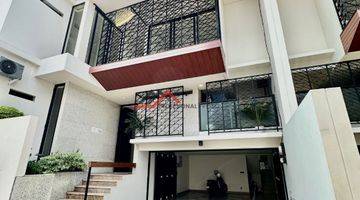 Gambar 1 Townhouse Kemang Semi Furnished Tropical Modern  Jakarta  Selatan