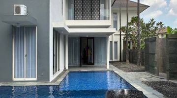 Gambar 2 Royal Residences, Model Villa, Kolam Renang, Furnished, Siap Huni