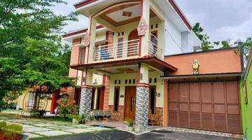 Gambar 2 Rumah 2 Lantai Furnished SHM Nguter Sukoharjo Jawa Tengah