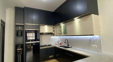 Gambar 1 Rumah 2 Lantai Furnished SHM ±7 menit Grosir Lotte Mart