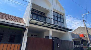 Gambar 2 Rumah 2 Lantai Furnished SHM ±7 menit Grosir Lotte Mart