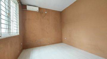 Gambar 4 Rumah Hook Ada Kamar Bawah Dijual Cepat Harga 2 Milyaran Fasum Lap Basket Gym Dekat Toll Brigif Cinere