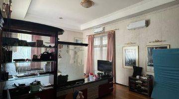 Gambar 5 Rumah, Siap Huni, Semi Furnish, Graha Famili, Surabaya 