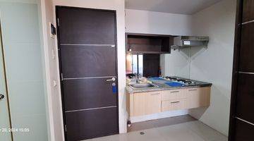 Gambar 1 Apartemen The Square, Posisi Depan Persis Universitas Petra