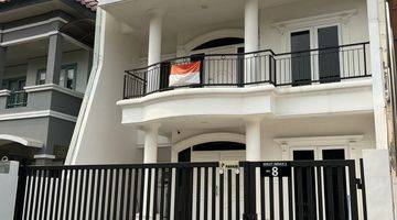 Gambar 1 Dijual Rumah Mewah Semi Furnished SHM di Pantai Indah Kapuk