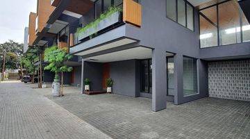 Gambar 1 For Sale Townhouse Private Pool , Kemang