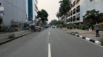 Gambar 3 Tanah Kavling Komersial Dekat Blok M Plaza , Jakarta Selatan 