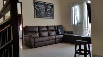 Gambar 2 Dijual rumah mandiri cantik asri nyaman di Delatinos 
BSD City