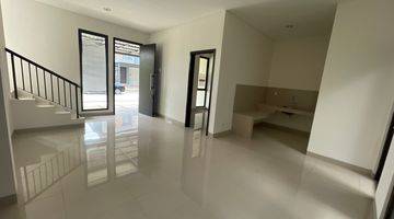 Gambar 2 Dijual rumah baru bagus nyaman Cluster Aure , The Mozia BSD City