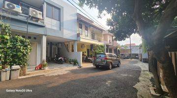 Gambar 2 Rumah dalam town house di Jagakarsa Jakarta Selatan,