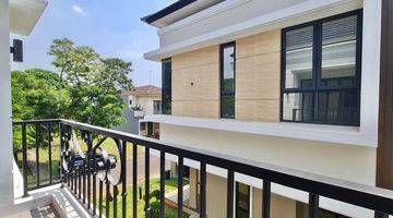 Gambar 5 Rumah Brand New Exclusive Naturale Foresta - Bsd City 