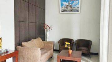 Gambar 4 Rumah 2 Lantai Full Furnished Raffless Garden, Citraland Surabaya