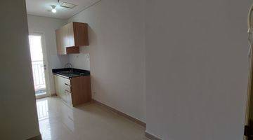 Gambar 3 1BR Unfurnished Apartemen Madison Park Mall Central Park