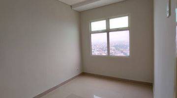 Gambar 1 1BR Unfurnished Apartemen Madison Park Mall Central Park