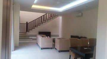 Gambar 2 Luxury House Di Ampera, Ada S'Pool , Dalam Town House