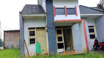 Gambar 3 dijual rumah kosongan 1 lantai menganti gresik siap huni 