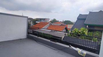 Gambar 5 Rumah Surabaya Selatan Jemur Andayani