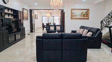 Gambar 1 Rumah Alba Alam Sutera 3 tingkat Fully Furnished 