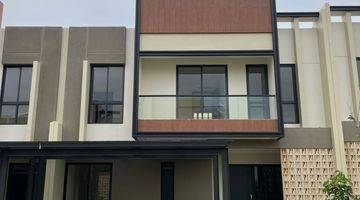 Gambar 1 Rumah Carson Gading Serpong Lebar 8 Hadap Utara