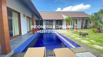 Gambar 2 Villa 4 Br Umalas Tropical Modern Ready Oktober