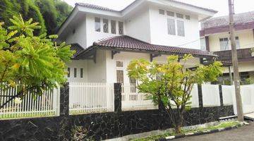 Gambar 1 Rumah Nyaman Dalam Cluster Flaminggo Disektor 9 Bintaro