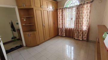 Gambar 1 Dijual Rumah Pik1