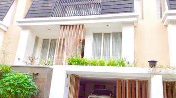 Gambar 1 Dijual Rumah Furnished Sangat Cocok Untuk Investasi Di Kemang